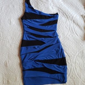 One shoulder bandage dress